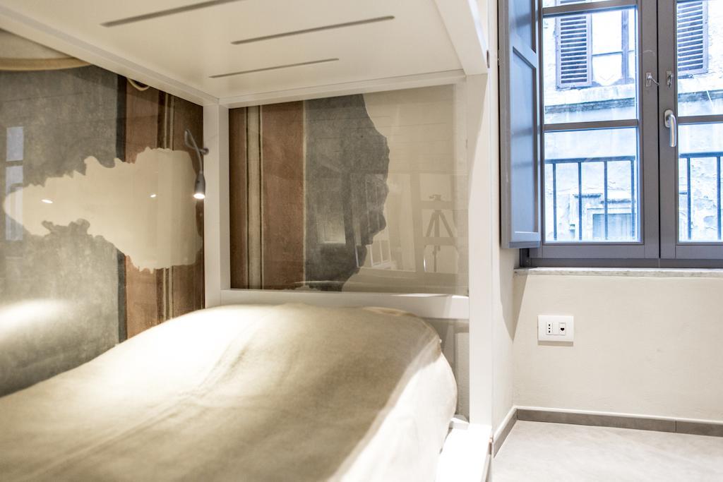 פרוג'ה Little Italy Hostel Ex Chiesa S Donato מראה חיצוני תמונה
