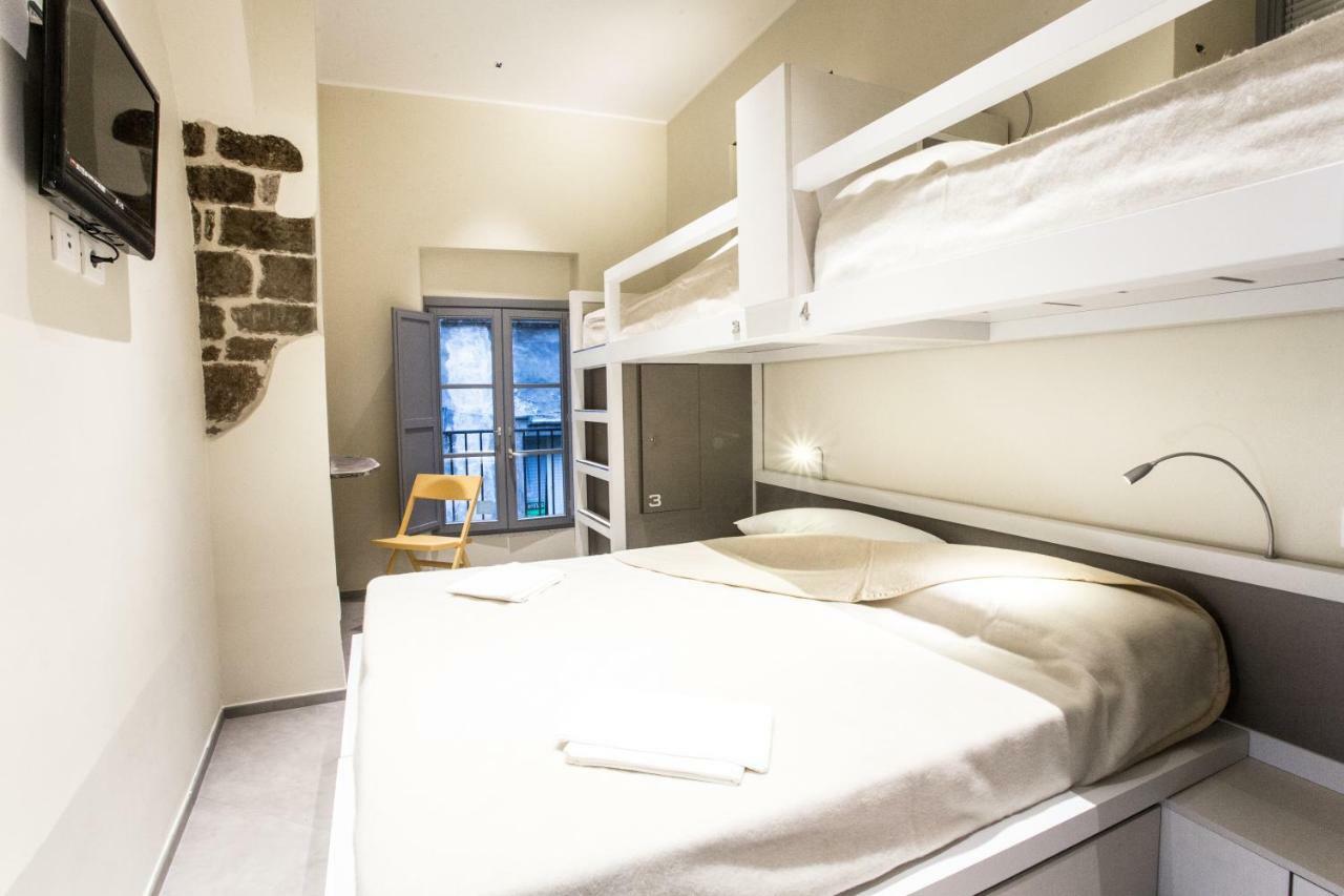 פרוג'ה Little Italy Hostel Ex Chiesa S Donato מראה חיצוני תמונה